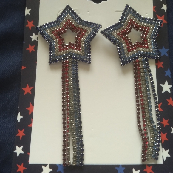 Star Earrings - Picture 2 of 6